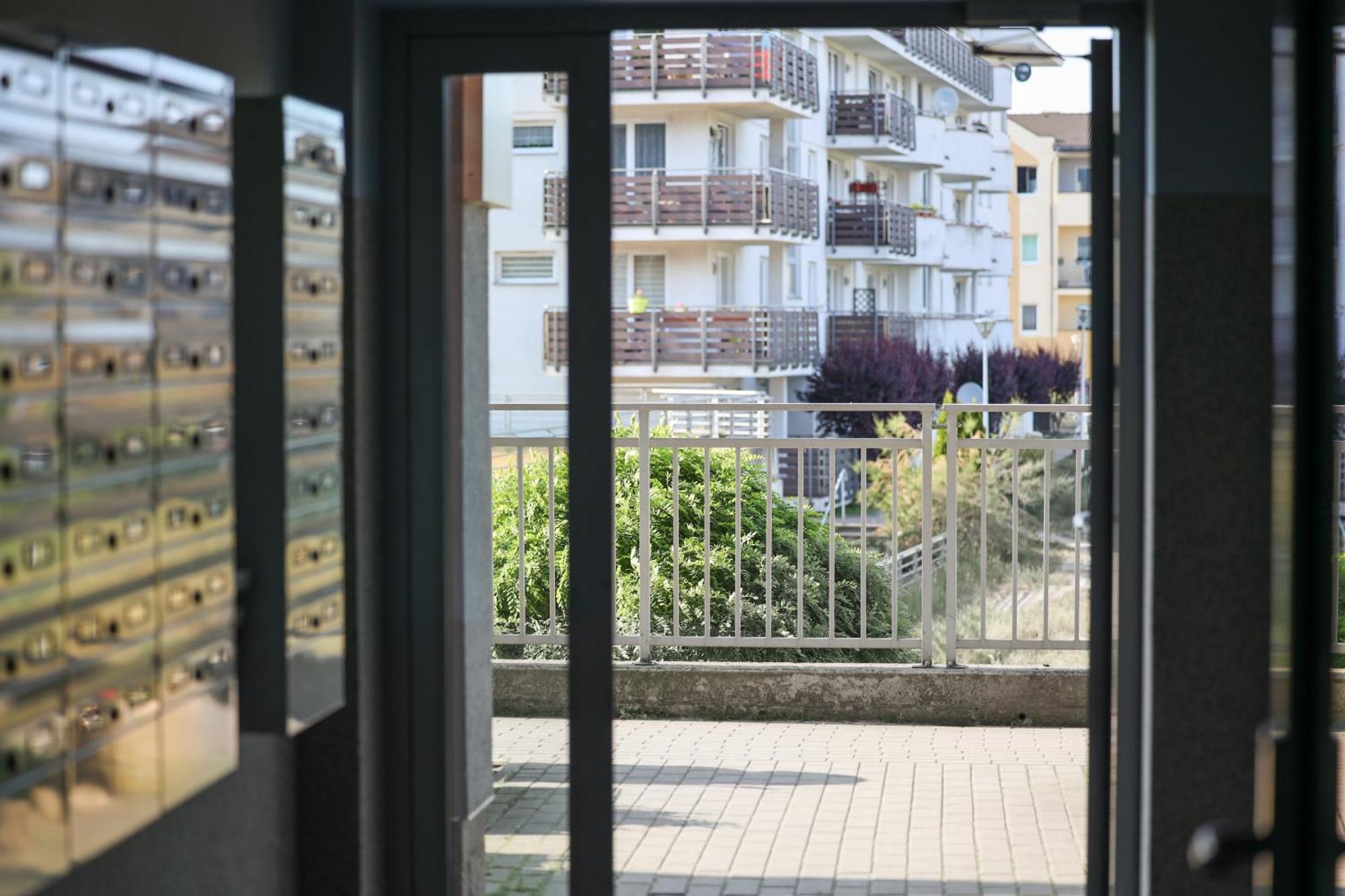 Apartament Komandorski Przy Aquaparku เรดา ภายนอก รูปภาพ